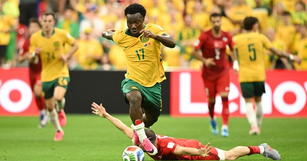 Úc phá dớp ngoạn mục tại World Cup, thắng Thổ Nhĩ Kỳ 2-0: Ngôi sao trẻ làm điều cực khó tin - hình ảnh - shbetvn1.com