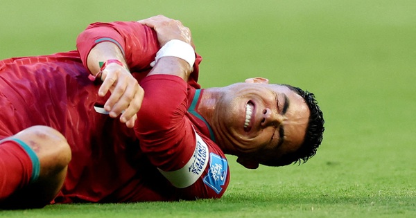 SHBET chính thức: Bồ Đào Nha rơi vào nhánh ‘tử thần’ – Thử thách lớn cho Ronaldo trên đường đua cúp vàng - hình ảnh - shbetvn1.com SHBET chính thức: Bồ Đào Nha rơi vào nhánh ‘tử thần’ – Thử thách lớn cho Ronaldo trên đường đua cúp vàng - hình ảnh - shbetvn1.com