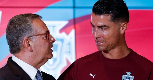 SHBET cược bóng đá: Ronaldo nhận sứ mệnh đặc biệt từ Tổng thống Bồ Đào Nha trước World Cup 2026 - hình ảnh - shbetvn1.com SHBET cược bóng đá: Ronaldo nhận sứ mệnh đặc biệt từ Tổng thống Bồ Đào Nha trước World Cup 2026 - hình ảnh - shbetvn1.com