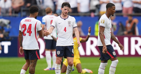 Declan Rice chấn thương: HLV Tuchel cho cầu thủ đi chơi golf giữa lúc Anh lo ngại - hình ảnh - shbetvn1.com Declan Rice chấn thương: HLV Tuchel cho cầu thủ đi chơi golf giữa lúc Anh lo ngại - hình ảnh - shbetvn1.com