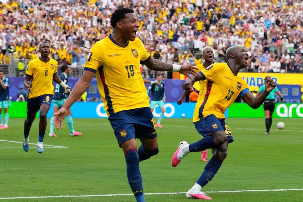 Ecuador Lội Ngược Dòng Thắng Đức 2-1: Cơ Hội Cá Cược Bóng Đá Online Hấp Dẫn Mở Ra - hình ảnh - shbetvn1.com Ecuador Lội Ngược Dòng Thắng Đức 2-1: Cơ Hội Cá Cược Bóng Đá Online Hấp Dẫn Mở Ra - hình ảnh - shbetvn1.com