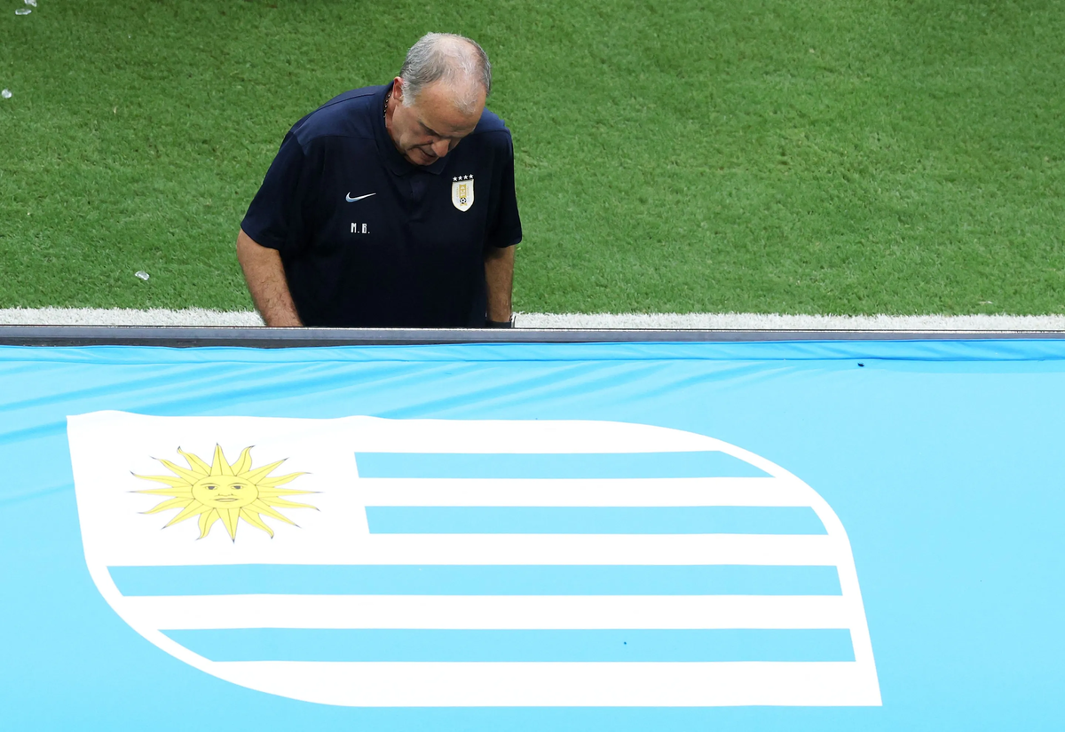 Vì sao HLV của Uruguay cúi mặt không chịu chụp ảnh World Cup 2026?: góc nhìn mới cho người chơi Việt - hình ảnh - shbetvn1.com Vì sao HLV của Uruguay cúi mặt không chịu chụp ảnh World Cup 2026?: góc nhìn mới cho người chơi Việt - hình ảnh - shbetvn1.com