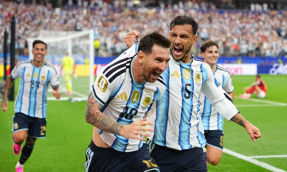 Messi: ‘Mọi thứ thật ngoạn mục’ sau cú đúp đưa Argentina vào vòng 1/16 - hình ảnh - shbetvn1.com Messi: ‘Mọi thứ thật ngoạn mục’ sau cú đúp đưa Argentina vào vòng 1/16 - hình ảnh - shbetvn1.com