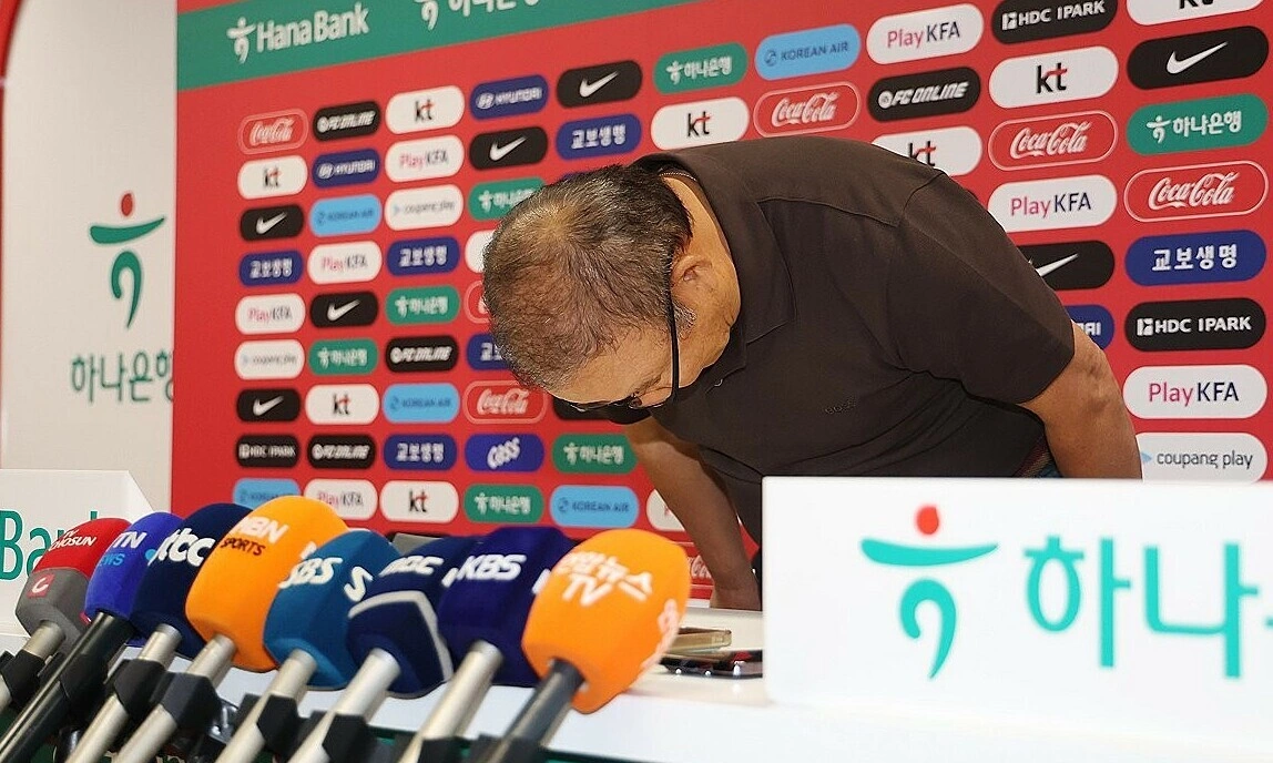 SHBET cược bóng đá: Ông Park cúi đầu xin lỗi sau thất bại của Hàn Quốc tại World Cup 2026 - hình ảnh - shbetvn1.com SHBET cược bóng đá: Ông Park cúi đầu xin lỗi sau thất bại của Hàn Quốc tại World Cup 2026 - hình ảnh - shbetvn1.com