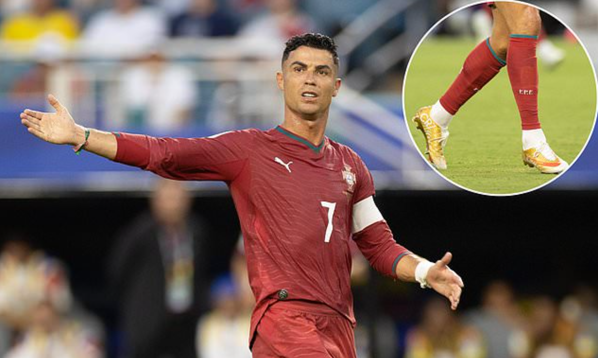 Ronaldo bỏ giày phiên bản giới hạn giữa trận hòa Colombia: Chi tiết gây chú ý từ sân cỏ World Cup 2026 - hình ảnh - shbetvn1.com Ronaldo bỏ giày phiên bản giới hạn giữa trận hòa Colombia: Chi tiết gây chú ý từ sân cỏ World Cup 2026 - hình ảnh - shbetvn1.com