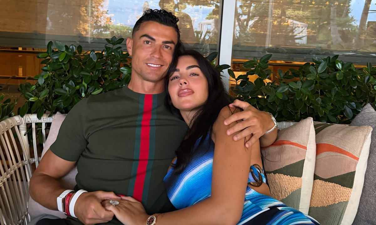10 năm bên nhau của Ronaldo và vợ sắp cưới: Hành trình vun đắp tổ ấm đầy cảm xúc - hình ảnh - shbetvn1.com