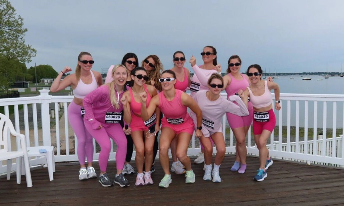 Cô dâu tổ chức tiệc độc thân bằng chạy half marathon – xu hướng mới giữa làn sóng yêu thể thao - hình ảnh - shbetvn1.com Cô dâu tổ chức tiệc độc thân bằng chạy half marathon – xu hướng mới giữa làn sóng yêu thể thao - hình ảnh - shbetvn1.com