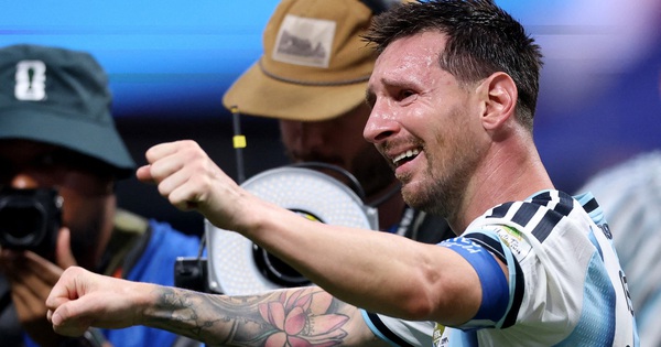 Messi nước mắt ràn rụa khi Argentina thắng nghẹt thở Ai Cập: Cảm xúc vỡ òa của nhà vua!: góc nhìn mới cho người chơi Việt - hình ảnh - shbetvn1.com Messi nước mắt ràn rụa khi Argentina thắng nghẹt thở Ai Cập: Cảm xúc vỡ òa của nhà vua!: góc nhìn mới cho người chơi Việt - hình ảnh - shbetvn1.com